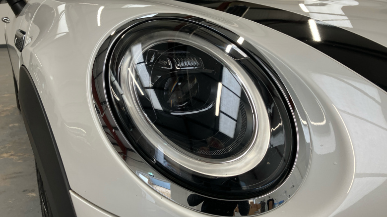 MINI Hatchback 135kW Cooper S Level 2 33kWh 3dr Auto Electric Hatchback